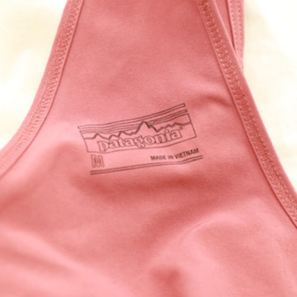 Patagonia Fleetwith Dress Pink - Picture 5 of 6